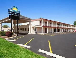 Days Inn By Wyndham Champaign/Urbana Εξωτερικό φωτογραφία